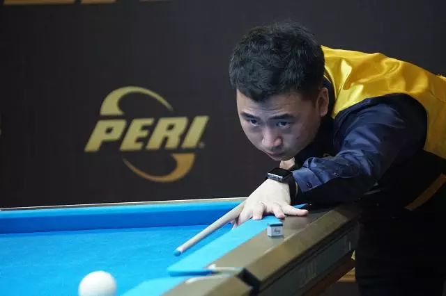 士气高昂的 士气高昂的