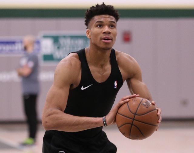 六项数据均 六项数据均